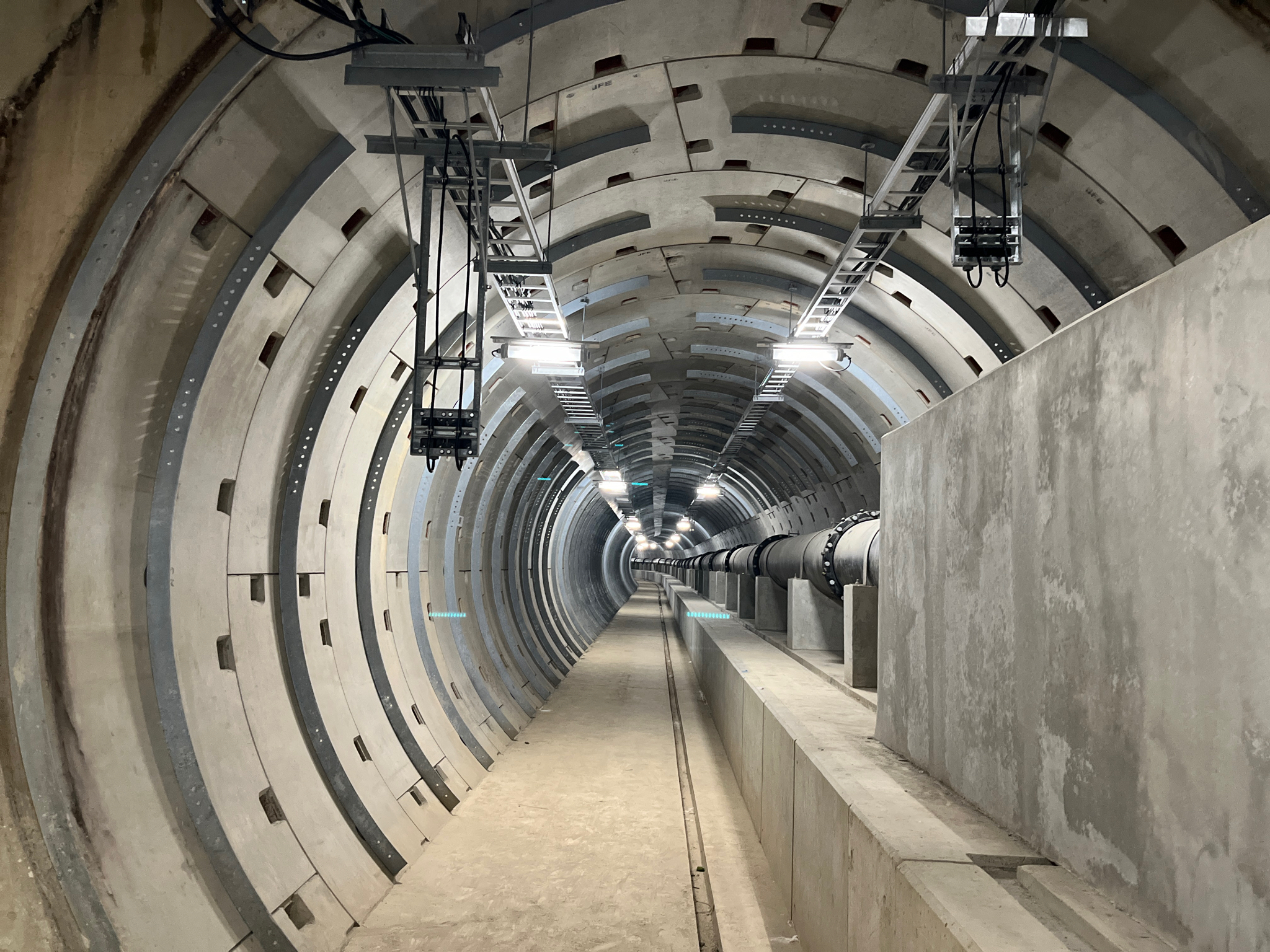 国道9号京都西共同溝発進立坑他照明設備設置工事